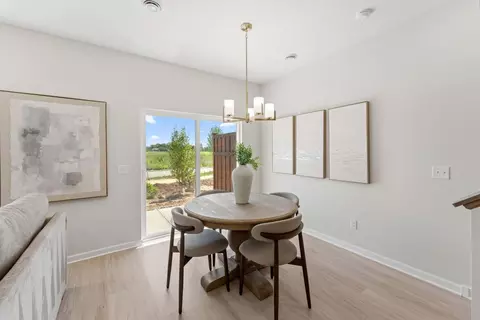 Dining - 1051 130th Ct E, Rosemount, MN 55068 photo 1 of 2