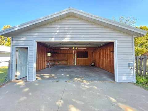 Other - 320 6th Ave NE, Plainview, MN 55964 photo 27 of 30