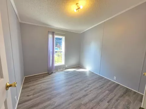 Bedroom - 320 6th Ave NE, Plainview, MN 55964 photo 3 of 7
