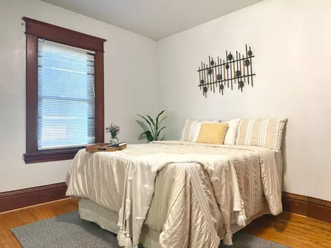 Bedroom - 848 Beech St, Saint Paul, MN 55106 photo 5 of 10
