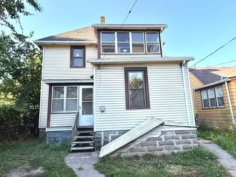 Exterior - 848 Beech St, Saint Paul, MN 55106 photo 6 of 6