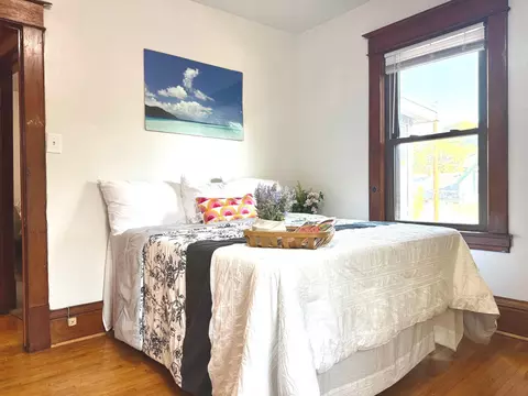 Bedroom - 848 Beech St, Saint Paul, MN 55106 photo 7 of 10