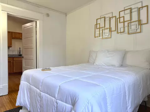 Bedroom - 848 Beech St, Saint Paul, MN 55106 photo 2 of 10