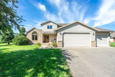 14983 Garden Ct, Little Falls, MN 56345