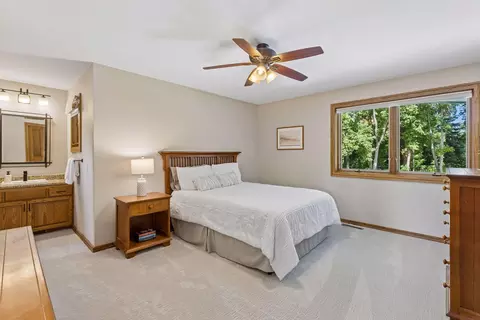 Bedroom - 28010 Boulder Bridge Dr, Excelsior, MN 55331 photo 4 of 6