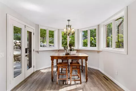 Dining - 28010 Boulder Bridge Dr, Excelsior, MN 55331 photo 4 of 4