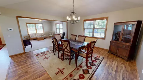 Dining - 2858 9th Ave SE, Willmar, MN 56201 photo 4 of 4