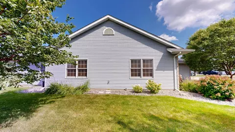 Exterior - 2858 9th Ave SE, Willmar, MN 56201 photo 8 of 16