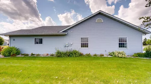 Exterior - 2858 9th Ave SE, Willmar, MN 56201 photo 11 of 16