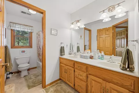 Bath - 32897 Spunk Tree Cir, Avon, MN 56310 photo 2 of 2