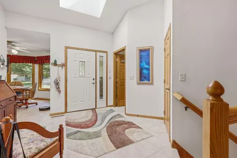 Entry Way - 32897 Spunk Tree Cir, Avon, MN 56310 photo 1 of 3