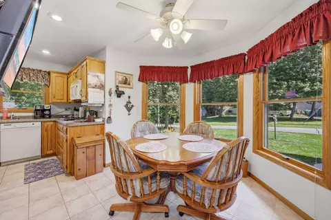 Dining - 32897 Spunk Tree Cir, Avon, MN 56310 photo 2 of 3