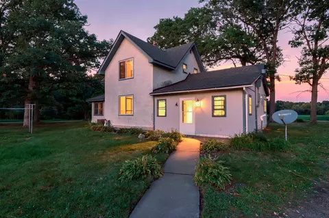 11620 375th St, North Branch, MN 55056