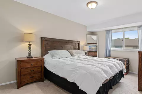 Bedroom - 1718 Woodgate Ln, Eagan, MN 55122 photo 1 of 6