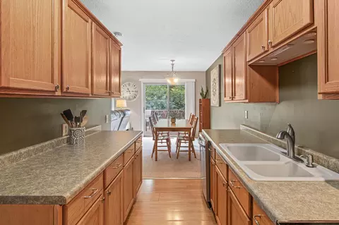 Kitchen - 1718 Woodgate Ln, Eagan, MN 55122 photo 5 of 5