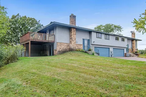 Exterior - 1718 Woodgate Ln, Eagan, MN 55122 photo 2 of 7