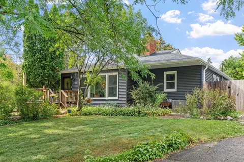 2310 Byrd Ave N, Golden Valley, MN 55422