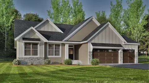 5033 Colonial Ct, Alexandria, MN 56308