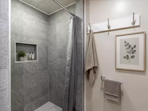 Bath - 209 Park Ave W, Hackensack, MN 56452 photo 8 of 8