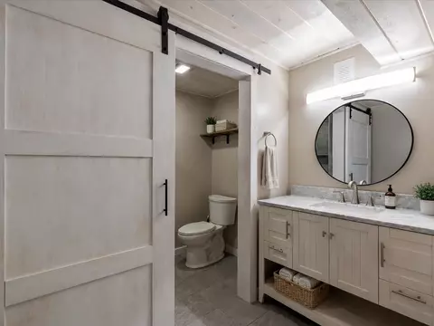Bath - 209 Park Ave W, Hackensack, MN 56452 photo 4 of 8
