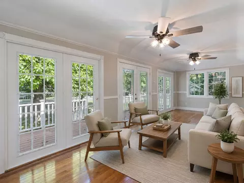Living - 209 Park Ave W, Hackensack, MN 56452 photo 5 of 12