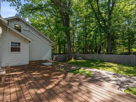 Exterior - 209 Park Ave W, Hackensack, MN 56452 photo 3 of 14