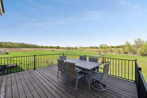 Exterior - 25735 Highview Ave, Farmington, MN 55024 photo 5 of 10