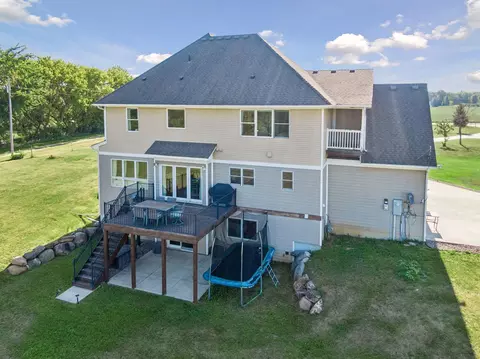 Exterior - 25735 Highview Ave, Farmington, MN 55024 photo 9 of 10