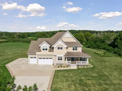 Exterior - 25735 Highview Ave, Farmington, MN 55024 photo 1 of 10