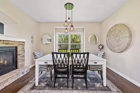 Dining - 25735 Highview Ave, Farmington, MN 55024 photo 2 of 4