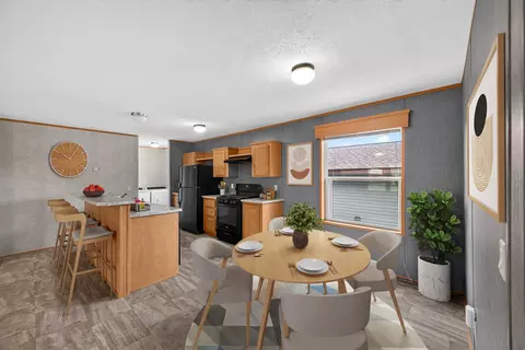 Dining - 400 E Baldwin Ave, Kellogg, MN 55945 photo 1 of 1
