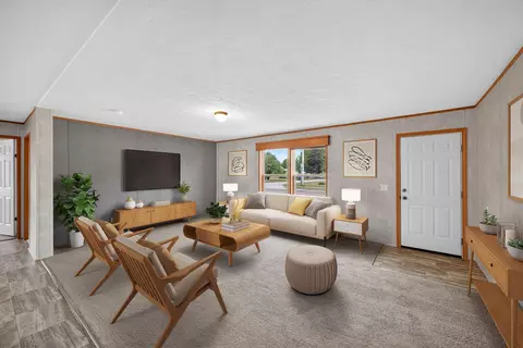 Living - 400 E Baldwin Ave, Kellogg, MN 55945 photo 1 of 2