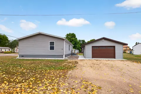 400 E Baldwin Ave, Kellogg, MN 55945 photo 3