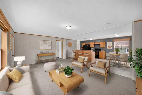 Living - 400 E Baldwin Ave, Kellogg, MN 55945 photo 2 of 2