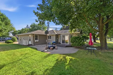 Exterior - 243 E Dahlstrom Ave, Appleton, MN 56208 photo 7 of 9