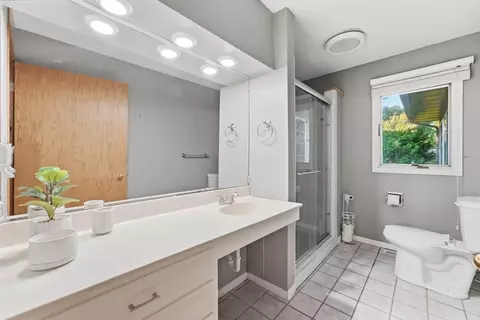 Bath - 243 E Dahlstrom Ave, Appleton, MN 56208 photo 1 of 2
