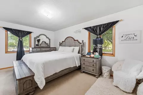 Bedroom - 243 E Dahlstrom Ave, Appleton, MN 56208 photo 3 of 5