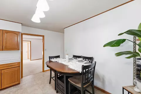 Dining - 243 E Dahlstrom Ave, Appleton, MN 56208 photo 2 of 2