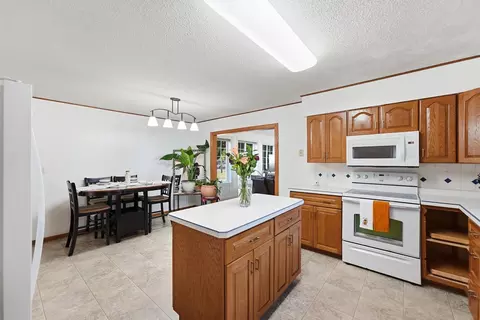 Kitchen - 243 E Dahlstrom Ave, Appleton, MN 56208 photo 3 of 5