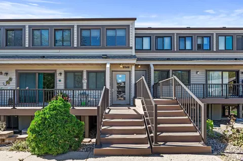 8948 Neill Lake Rd #155E, Eden Prairie, MN 55347
