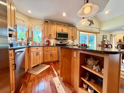 Kitchen - 2520 Sunny Meadow Ln, Red Wing, MN 55066 photo 2 of 2