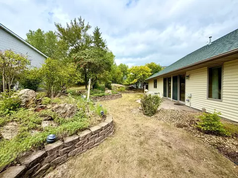 Exterior - 2520 Sunny Meadow Ln, Red Wing, MN 55066 photo 8 of 15