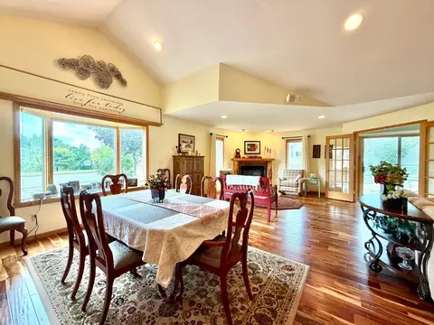 Dining - 2520 Sunny Meadow Ln, Red Wing, MN 55066 photo 1 of 2
