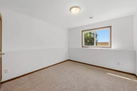 Bedroom - 1121 Yellowstone Ave, Saint Cloud, MN 56303 photo 7 of 8