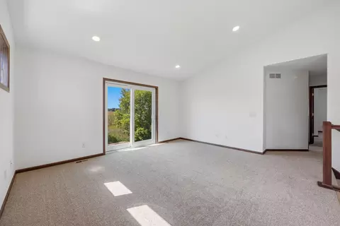 Living - 1121 Yellowstone Ave, Saint Cloud, MN 56303 photo 2 of 4