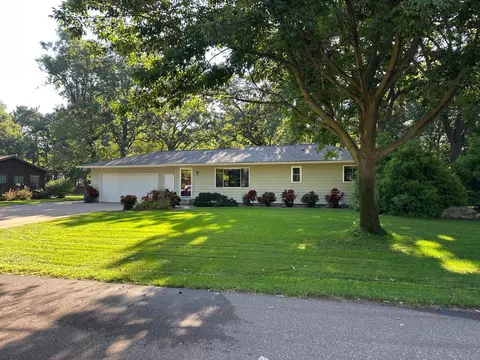 2851 E 119th St, Chippewa Falls, WI 54729
