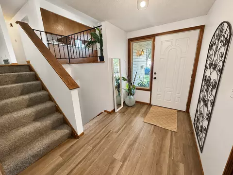 Entry Way - 1798 E Bluestone Dr, Eagan, MN 55122 photo 1 of 2