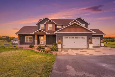 1042 144th Ave, New Richmond, WI 54017