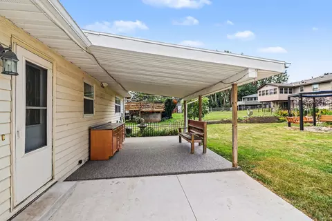 Exterior - 716 Conliffe Ave SW, Faribault, MN 55021 photo 3 of 13