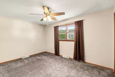 Bedroom - 716 Conliffe Ave SW, Faribault, MN 55021 photo 1 of 9